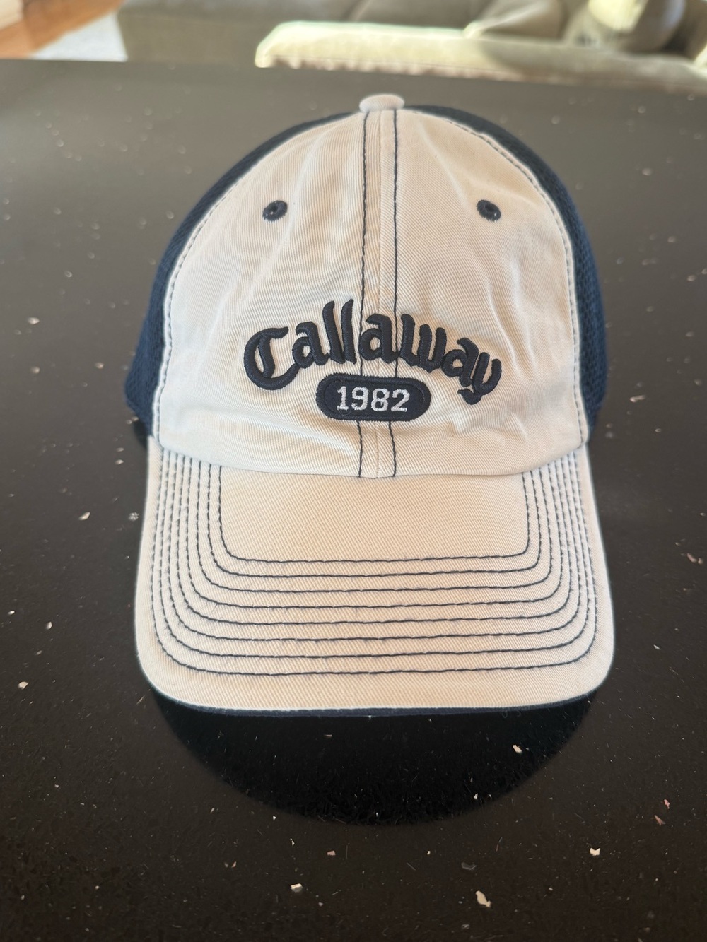 Callaway Golf White & Navy Two-Tone Embroidered Golf Hat